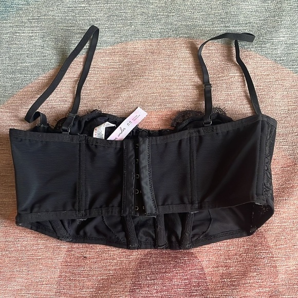 Urban Outfitters Black Corset Bra Top - Picture 4 of 8
